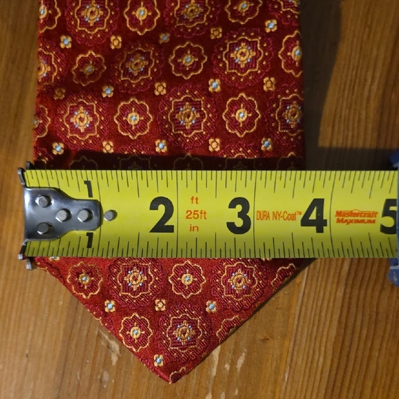 Harry Rosen Red Patterned Men's Tie - Picture 8 of 8